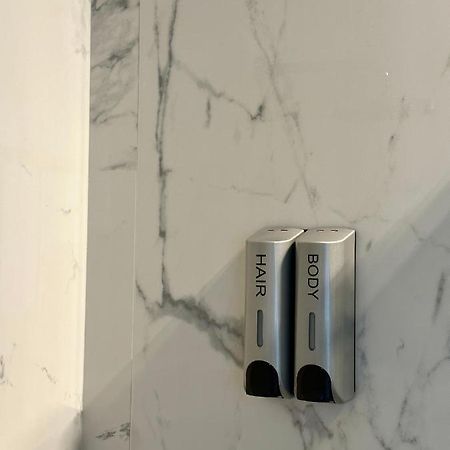 Modern Art Loft - Raffinato Loft In Zona Centrale Milan Luaran gambar