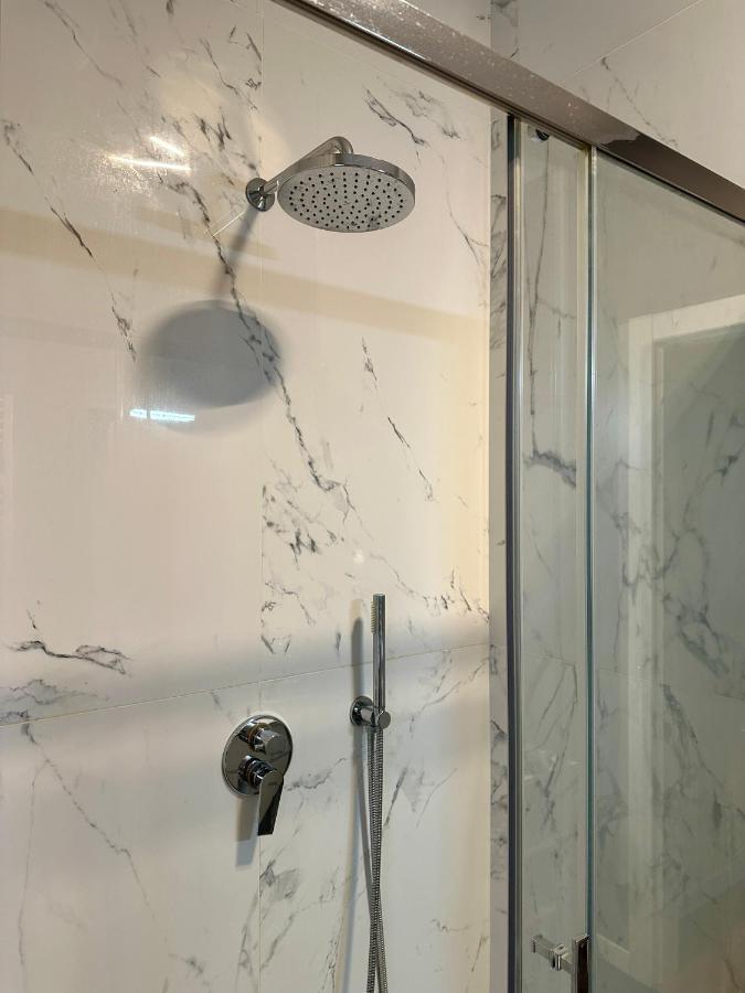 Modern Art Loft - Raffinato Loft In Zona Centrale Milan Luaran gambar